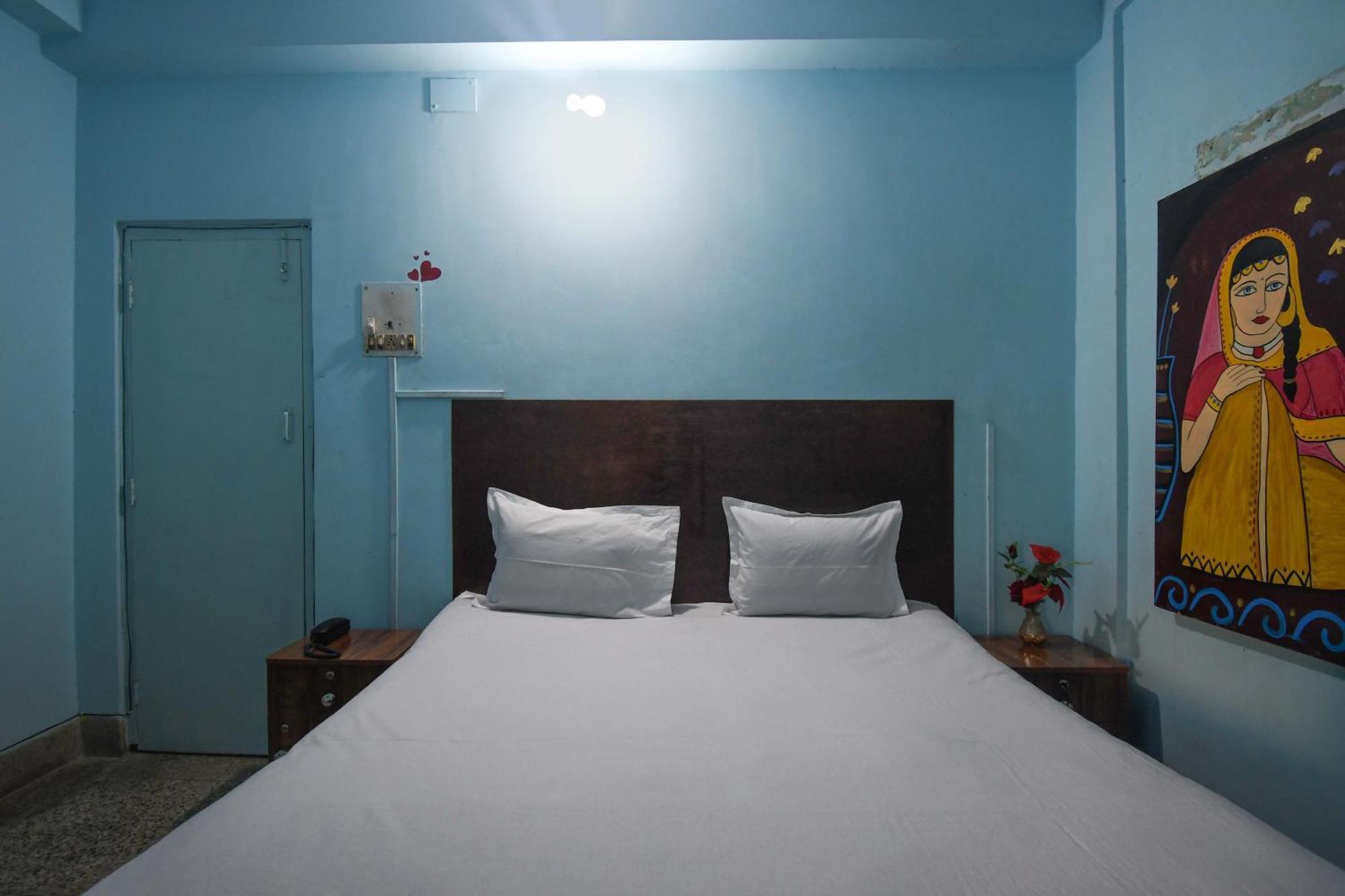 Hotel O Blue Cherry Guest House Calcutá Exterior foto